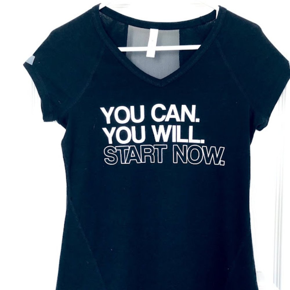 Women IDEOLOGY black mesh back cap sleeves t-shirt